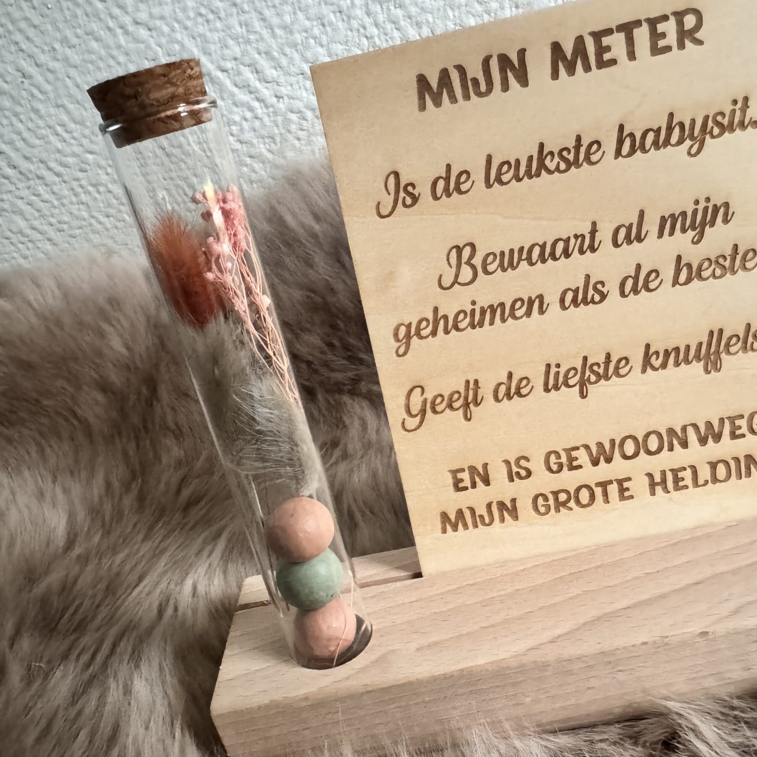 Kaarthouder met droogbloemen & bloembommetjes - 'mijn meter' - Afbeelding 2