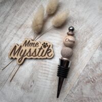 Wijnstop – siliconen/hout ‘Cheers’ (mokka)