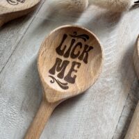 Houten lepel (rond) – gegraveerd met leuke quote