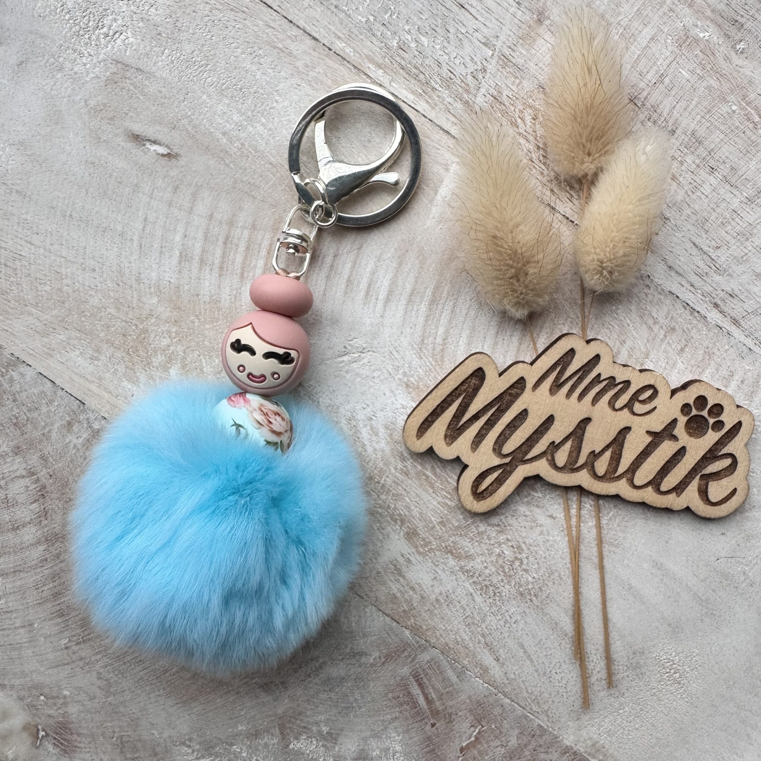 Gelukspopje blush met pompon