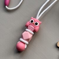Friemelketting ‘uil’ – felroze