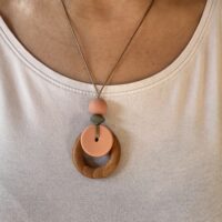 Borstvoedingsketting – blush met houten ring