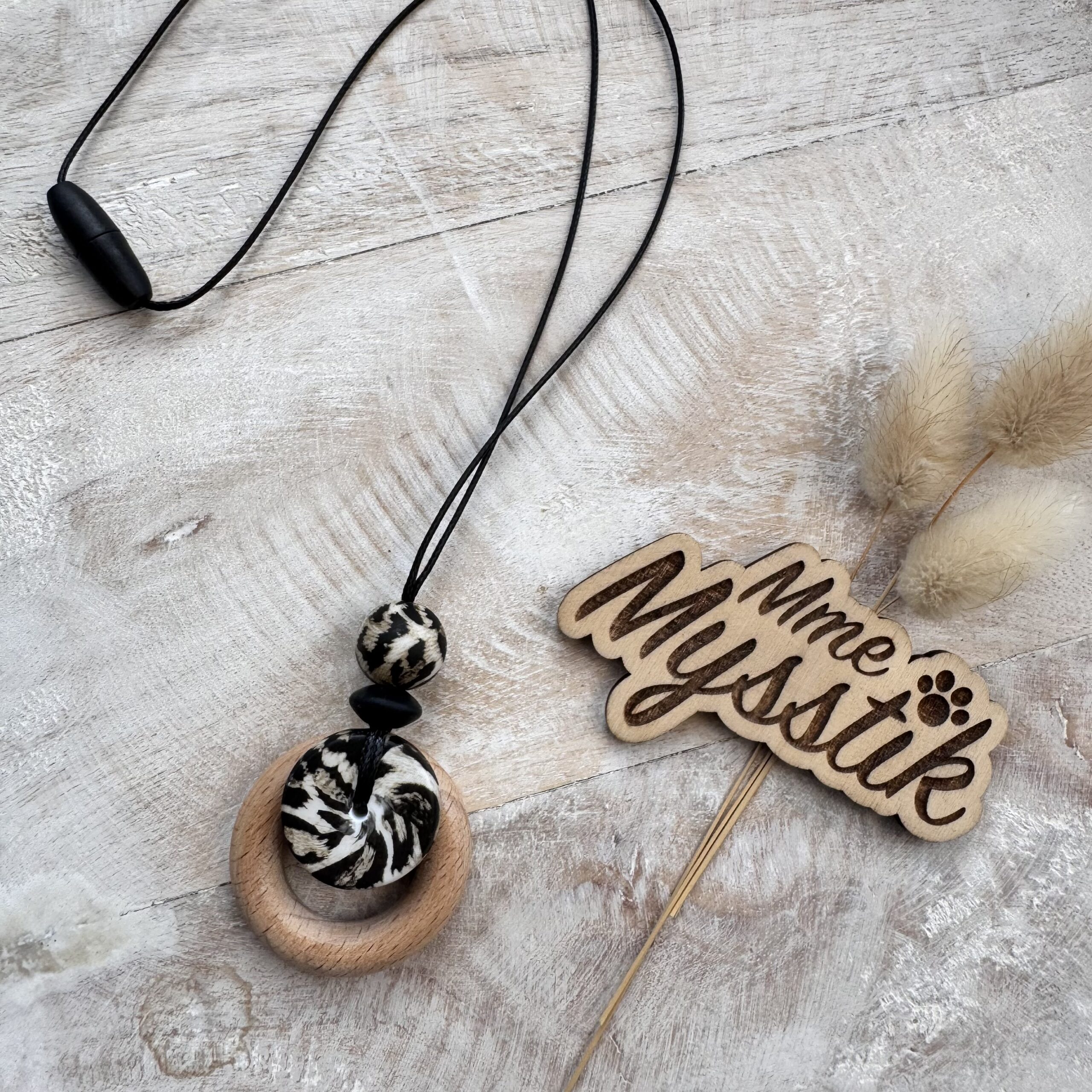 Borstvoedingsketting - luipaard met houten ring