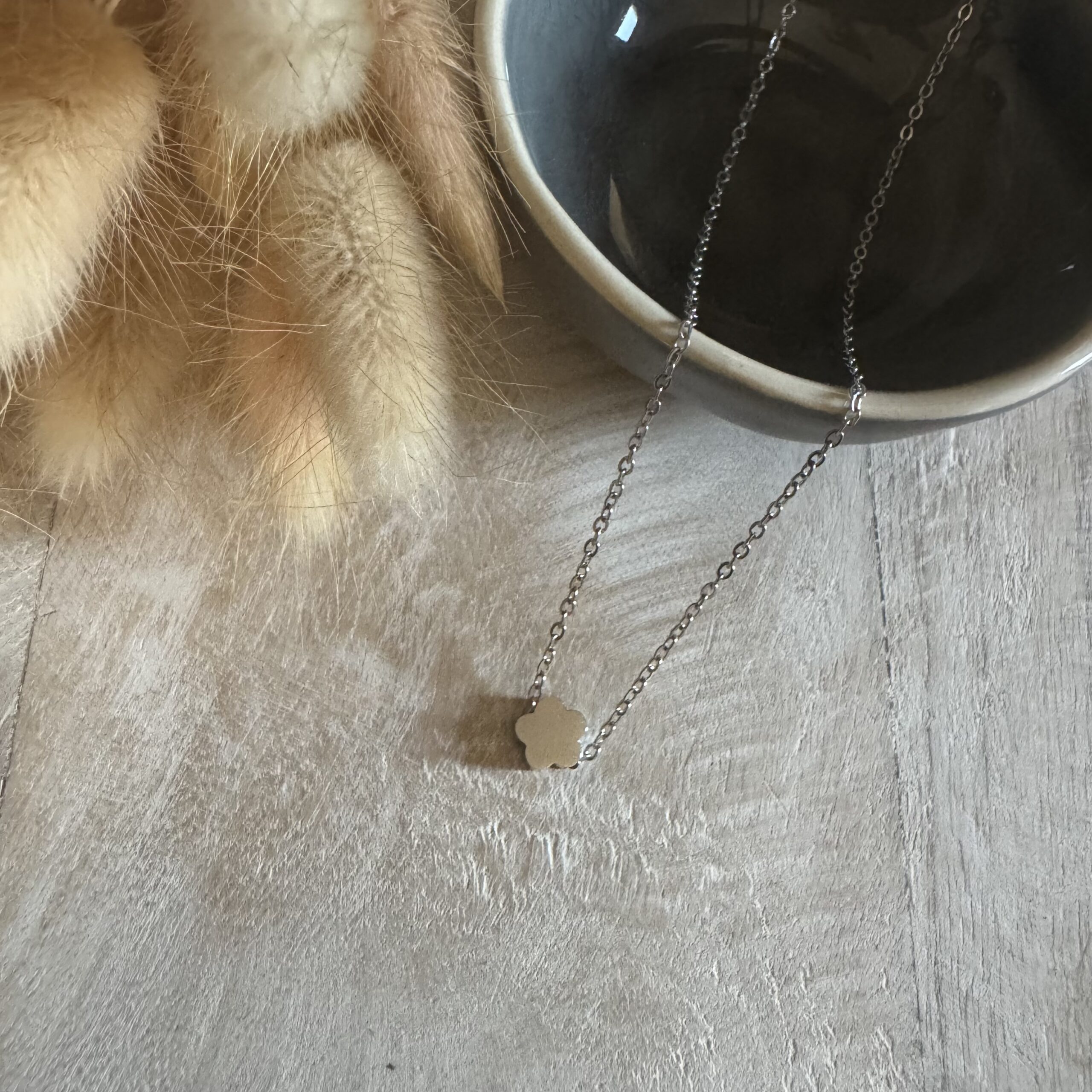 Ketting met klein bloemetje - Afbeelding 2