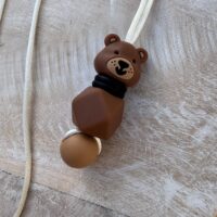Friemelketting ‘beertje’ – bruin